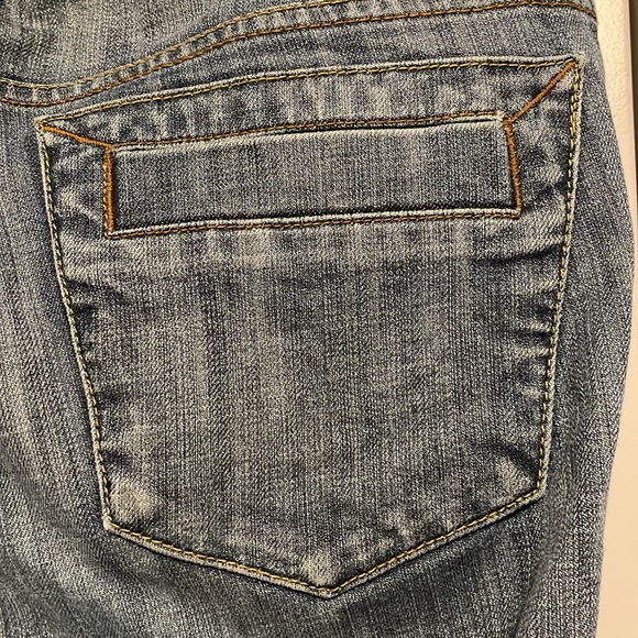 Cabi Jeans - Picture 3 of 9